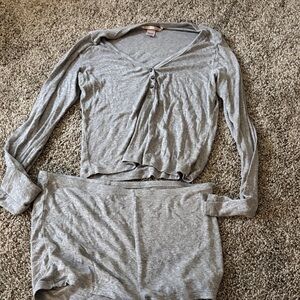 VS Women's Gray Sleepwear Set